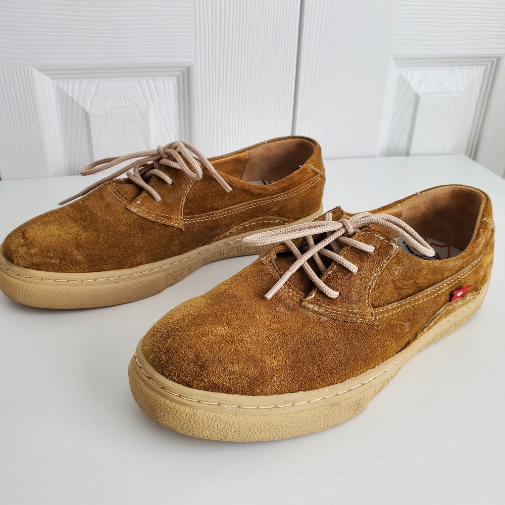 Oliberte Nbana Suede Sneaker